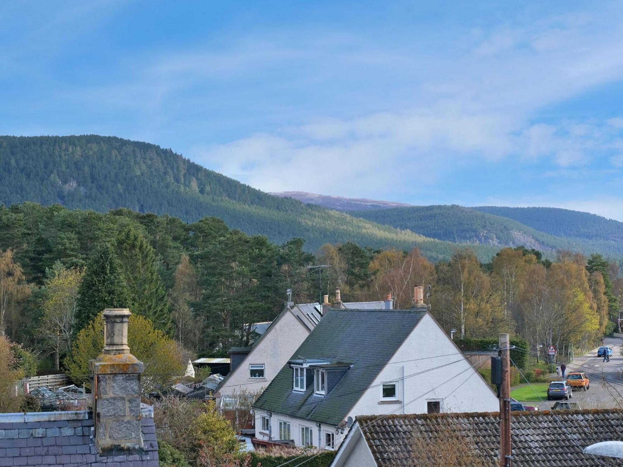 Villa Darroch View Ballater Exterior foto