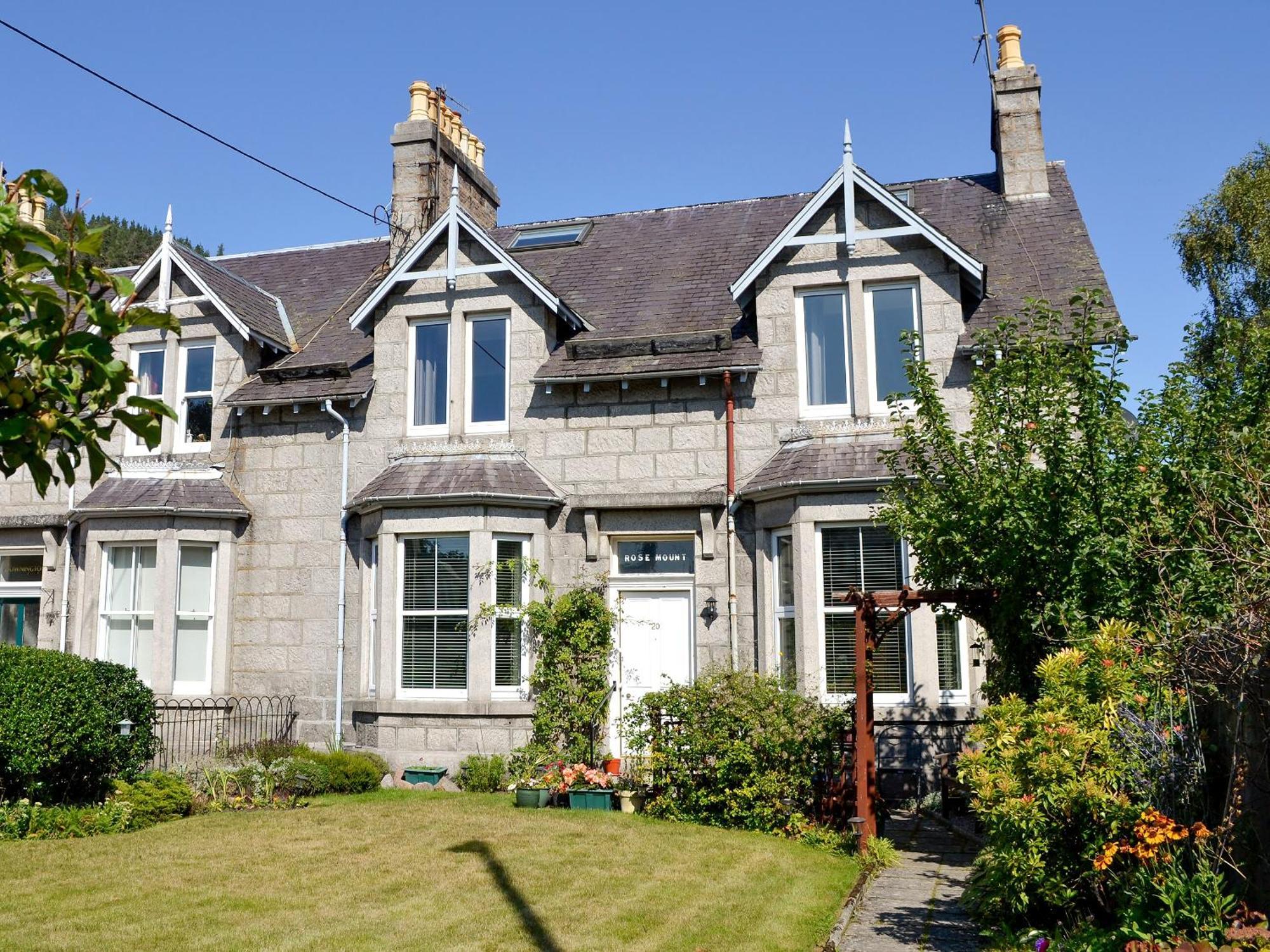 Villa Darroch View Ballater Exterior foto